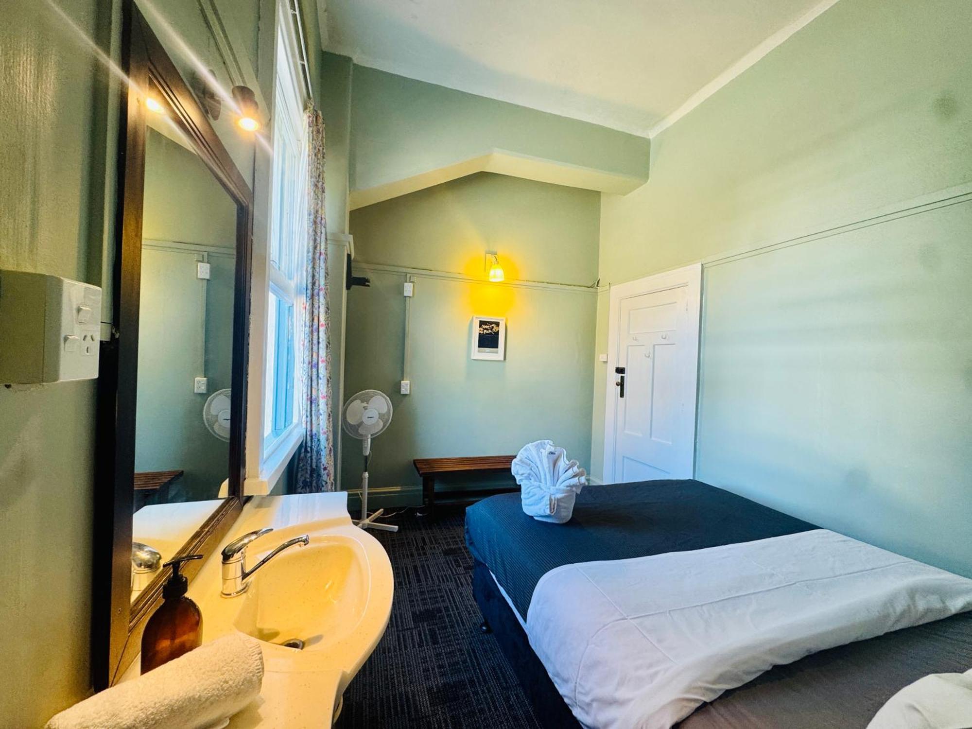 Crashpalace Backpackers Napier Ngoại thất bức ảnh